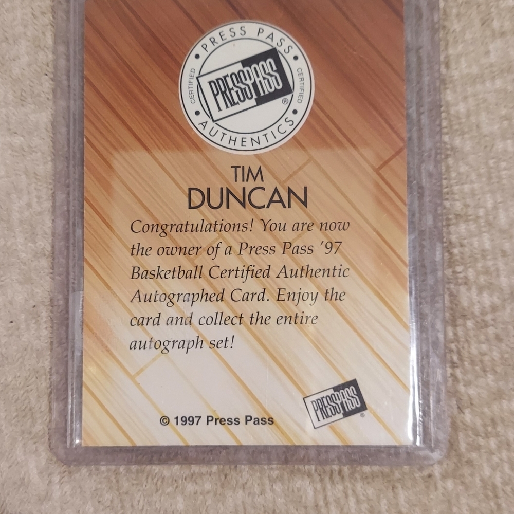 Tim Duncan Auto - Picture 2 of 2